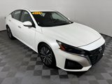 Used 2023 Nissan Altima 2.5 SV image 3