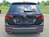 Used 2022 Volkswagen Tiguan SE w/ Panoramic Sunroof Package image 5