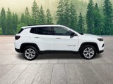 New 2025 Jeep Compass Latitude image 2