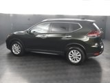Used 2020 Nissan Rogue SV image 3