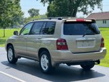 Used 2005 Toyota Highlander 4WD V6 w/ 3rd Row image 4