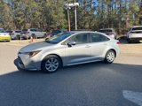 Used 2022 Toyota Corolla LE image 3
