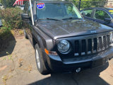 Used 2015 Jeep Patriot Latitude image 2