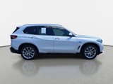 Certified 2022 BMW X5 xDrive45e image 4