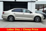 Used 2016 Volkswagen Jetta SE image 3