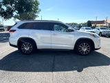 Used 2018 Toyota Highlander SE image 6