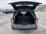 Used 2022 Ford Explorer XLT w/ Equipment Group 202A image 5