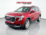 Used 2022 GMC Terrain SLE w/ Driver Convenience Package image 3
