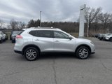 Used 2014 Nissan Rogue SL w/ SL Premium Package image 4