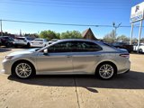 Used 2018 Toyota Camry XLE image 4