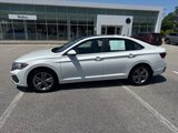 Certified 2024 Volkswagen Jetta SE w/ Panoramic Sunroof Package image 5