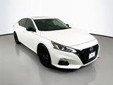 Used 2022 Nissan Altima 2.5 SR w/ Midnight Edition Package image 3