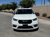 Certified 2023 Chrysler Pacifica Limited image 5