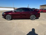 Used 2017 Ford Fusion SE image 2