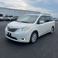Used 2017 Toyota Sienna XLE w/ XLE Navigation Package image 2
