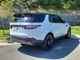 Used 2020 Land Rover Discovery HSE image 2