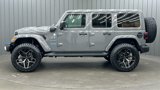 Used 2022 Jeep Wrangler Unlimited Sahara image 2