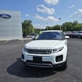 Used 2018 Land Rover Range Rover Evoque SE image 3