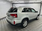Used 2015 Kia Sorento LX image 5