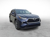 Used 2021 Toyota Highlander XLE image 2
