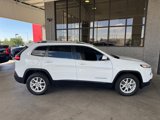 Used 2015 Jeep Cherokee Latitude image 3