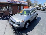 Used 2017 Jeep Cherokee Latitude w/ True North Edition image 5
