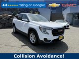 Used 2024 GMC Terrain SLE image 3