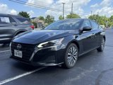 Used 2024 Nissan Altima 2.5 SV image 2
