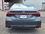 Used 2021 Toyota Avalon XLE w/ Carpet Mat Package (TMS) image 4