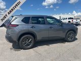 Used 2023 Nissan Rogue S image 4