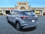 Used 2023 Nissan Kicks SV image 5