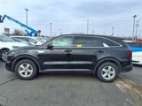 Used 2022 Kia Sorento LX image 4