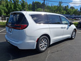 New 2025 Chrysler Pacifica Select image 4