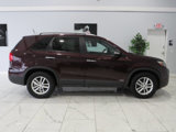 Used 2015 Kia Sorento LX image 3