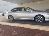 Used 2017 Honda Accord EX-L image 2