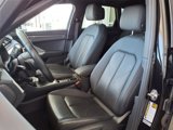 Used 2023 Audi Q3 2.0T Premium image 3