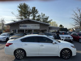 Used 2017 Nissan Altima 2.5 SL w/ Technology Package image 3