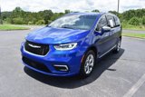 Used 2021 Chrysler Pacifica Limited image 2