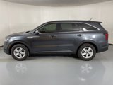 Used 2022 Kia Sorento LX image 5
