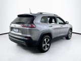 Used 2021 Jeep Cherokee Limited image 5