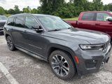 Used 2022 Jeep Grand Cherokee L Overland w/ Luxury Tech Group IV image 3