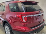 Used 2018 Ford Explorer XLT w/ Equipment Group 202A image 5
