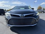 Used 2017 Toyota Avalon Limited image 2