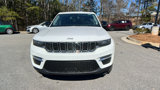 Used 2023 Jeep Grand Cherokee Limited image 3