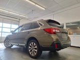 Used 2018 Subaru Outback 3.6R Touring image 6