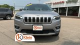 Used 2019 Jeep Cherokee Limited w/ Luxury Group image 2