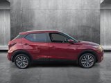 Certified 2021 Nissan Kicks SV image 4