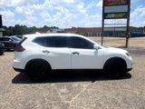 Used 2020 Nissan Rogue S image 6