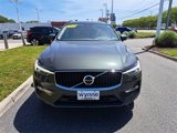 Used 2022 Volvo XC60 B5 Momentum w/ Advanced Package image 3
