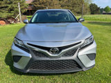 Used 2018 Toyota Camry SE image 2